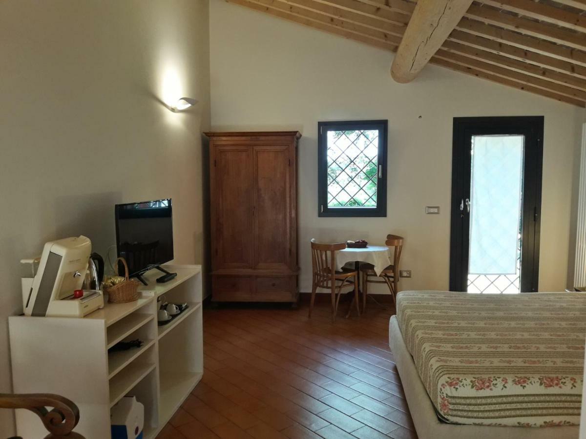 Agriturismo Le Cerbonche Rosignano Marittimo Exterior photo